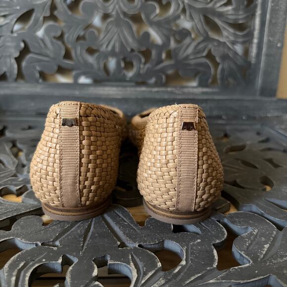 Birdies Goldfinch Woven Dawn Beige Slip On Pointed Toe Ballet Flats Size 9 - Picture 8 of 11